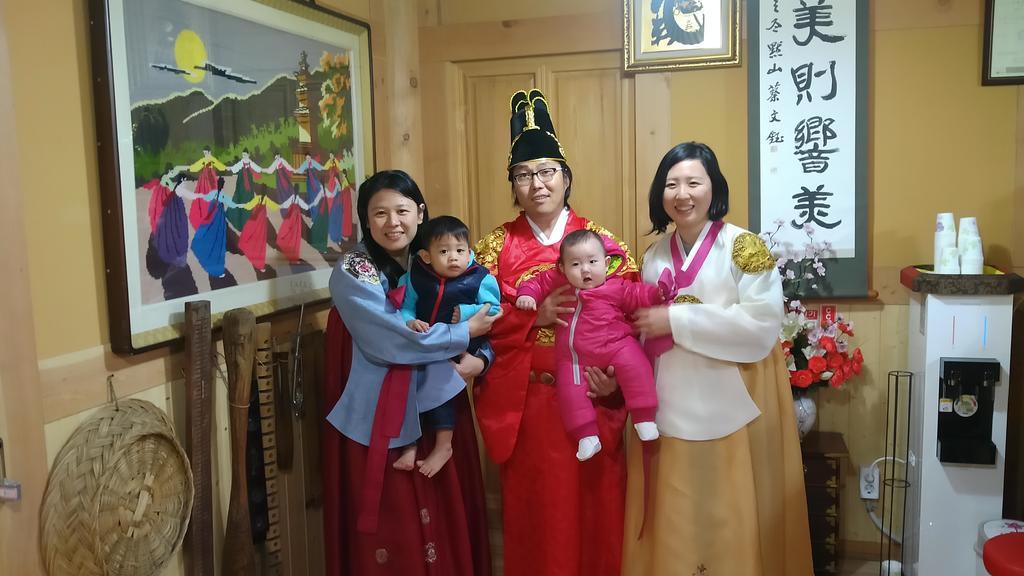 Hanok Guesthouse Jangsoo Jeonju Exterior photo