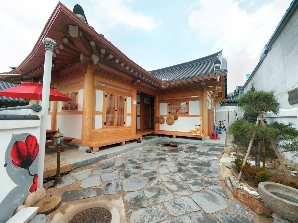 Hanok Guesthouse Jangsoo Jeonju Exterior photo